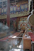 Ladakh - Hemis Gompa, the prayer hall 